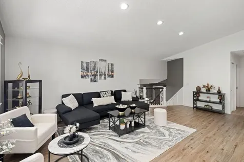 7712 N College Park Drive Brooklyn Park MN 55445