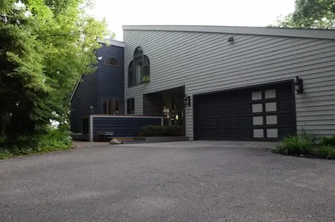 15120 Chestnut Circle Burnsville MN 55306
