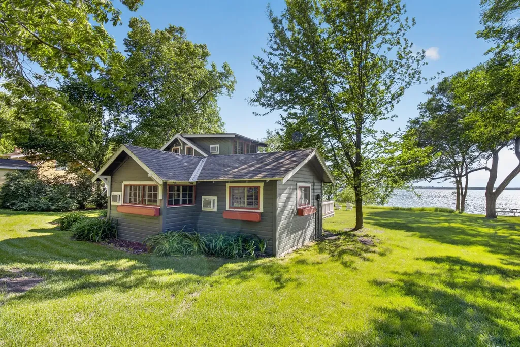 23245 Stony Point Trail Battle Lake MN 56515