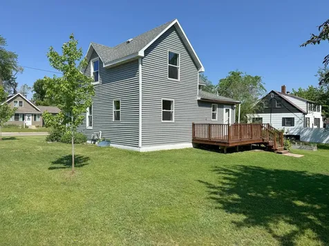 421 Bowling Avenue Detroit Lakes MN 56501