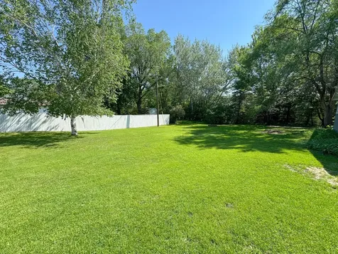 421 Bowling Avenue Detroit Lakes MN 56501