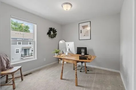 2857 Lexington Place N Roseville MN 55113