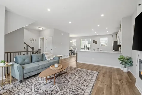 2857 Lexington Place N Roseville MN 55113