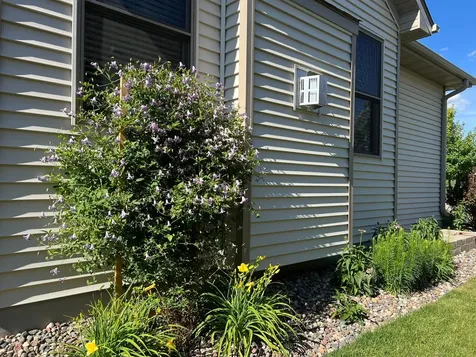 2145 Ontario Lane Northfield MN 55057