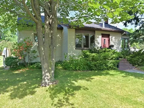 309 S Pokegama Avenue Grand Rapids MN 55744