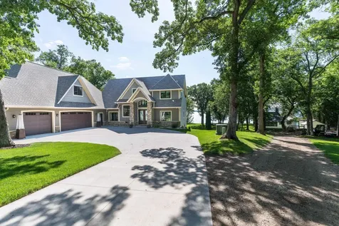 2817 Government Point Road NE Alexandria MN 56308