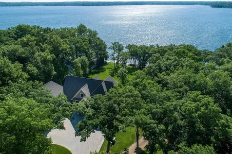 2817 Government Point Road NE Alexandria MN 56308