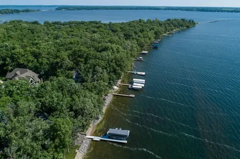 2817 Government Point Road NE Alexandria MN 56308