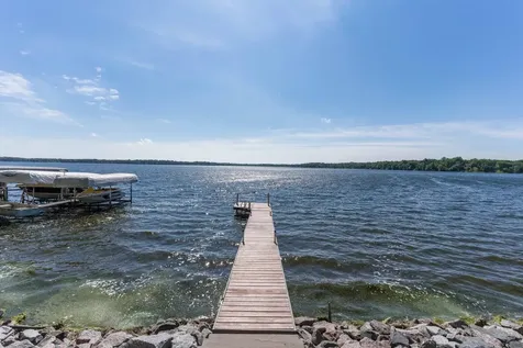 2817 Government Point Road NE Alexandria MN 56308