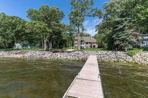 2817 Government Point Road NE Alexandria MN 56308