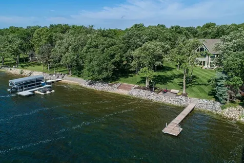 2817 Government Point Road NE Alexandria MN 56308
