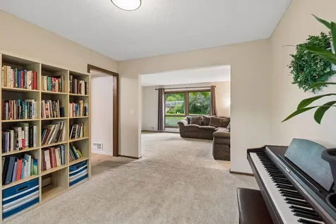 7840 W 100th Street Bloomington MN 55438