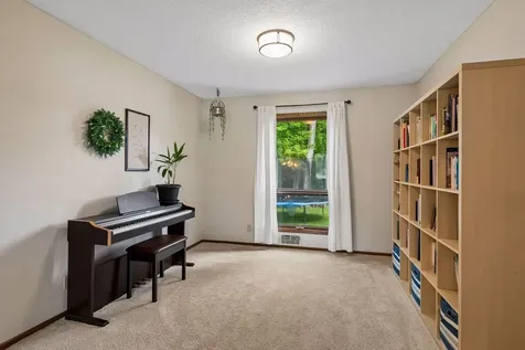 7840 W 100th Street Bloomington MN 55438