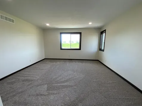 7 Cottonwood Lake Boulevard Windom MN 56101