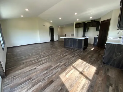 7 Cottonwood Lake Boulevard Windom MN 56101