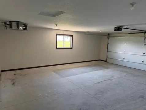 7 Cottonwood Lake Boulevard Windom MN 56101