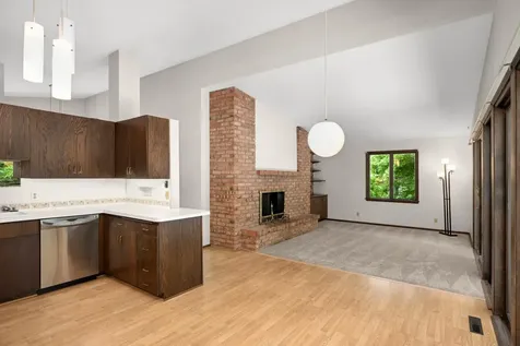 4336 Avondale Road Golden Valley MN 55416