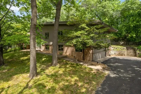 4336 Avondale Road Golden Valley MN 55416