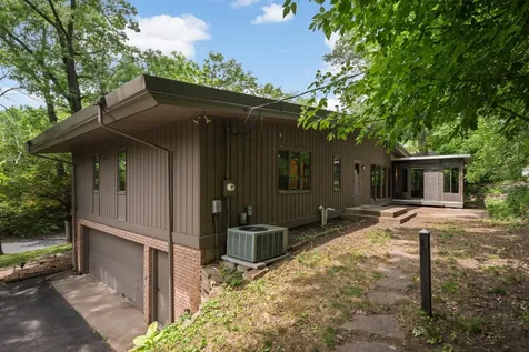 4336 Avondale Road Golden Valley MN 55416