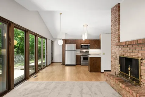 4336 Avondale Road Golden Valley MN 55416