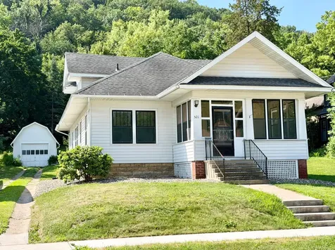 521 E 7th Street Red Wing MN 55066