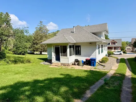 521 E 7th Street Red Wing MN 55066