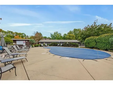 10113 34th Street W Minnetonka MN 55305