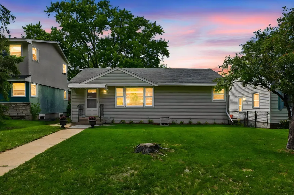 5132 4th Street NE Columbia Heights MN 55421