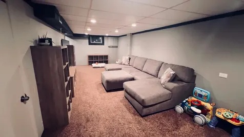 101 Parker Lane Redwood Falls MN 56283