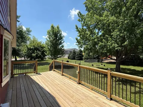 101 Parker Lane Redwood Falls MN 56283