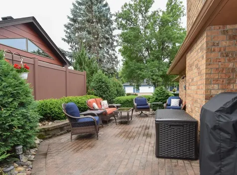 8924 Montegue Terrace Brooklyn Park MN 55443