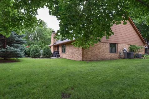 8924 Montegue Terrace Brooklyn Park MN 55443