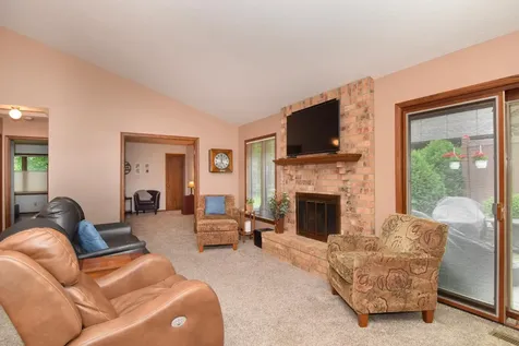 8924 Montegue Terrace Brooklyn Park MN 55443