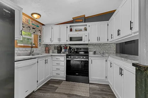 14991 55th Avenue Milaca MN 56353