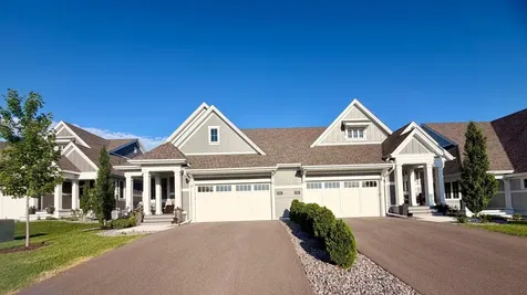 83 Spring Farm Road North Oaks MN 55127