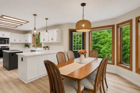 13673 Duluth Drive Apple Valley MN 55124