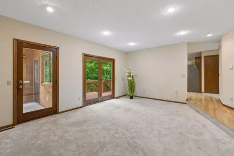 13673 Duluth Drive Apple Valley MN 55124