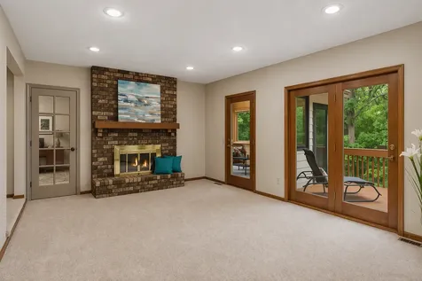 13673 Duluth Drive Apple Valley MN 55124