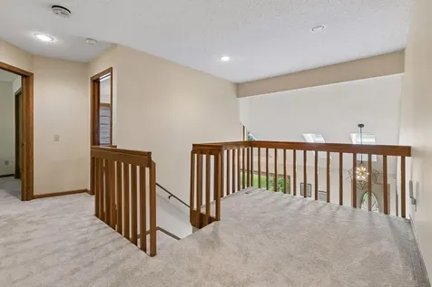 13673 Duluth Drive Apple Valley MN 55124