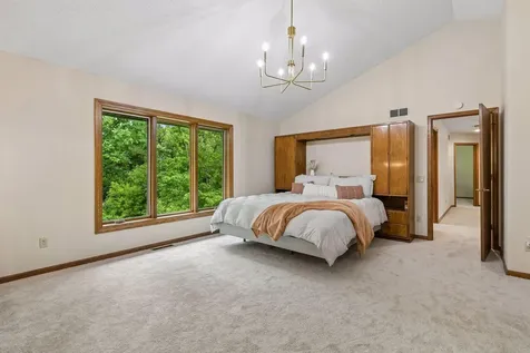 13673 Duluth Drive Apple Valley MN 55124