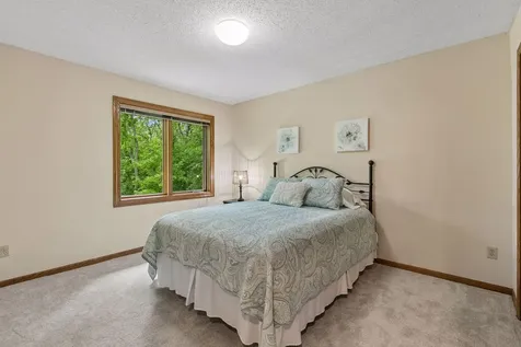 13673 Duluth Drive Apple Valley MN 55124