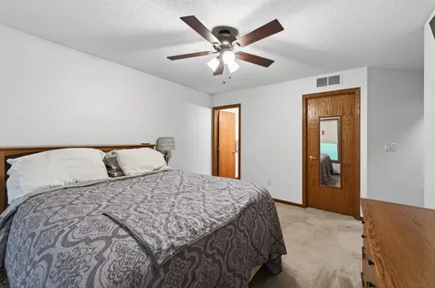 6710 Buckley Circle Inver Grove Heights MN 55076