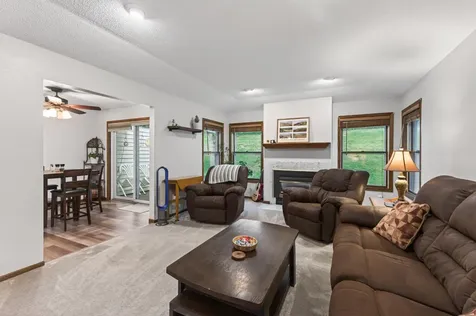 6710 Buckley Circle Inver Grove Heights MN 55076