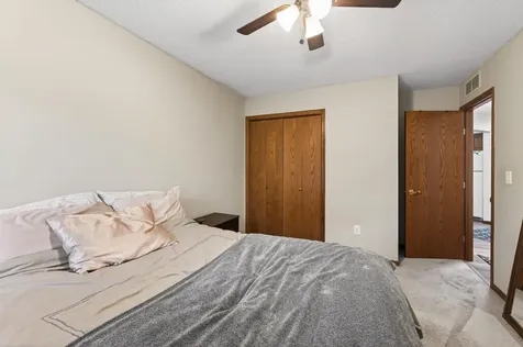6710 Buckley Circle Inver Grove Heights MN 55076