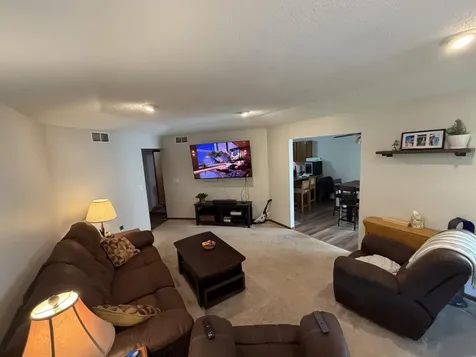 6710 Buckley Circle Inver Grove Heights MN 55076