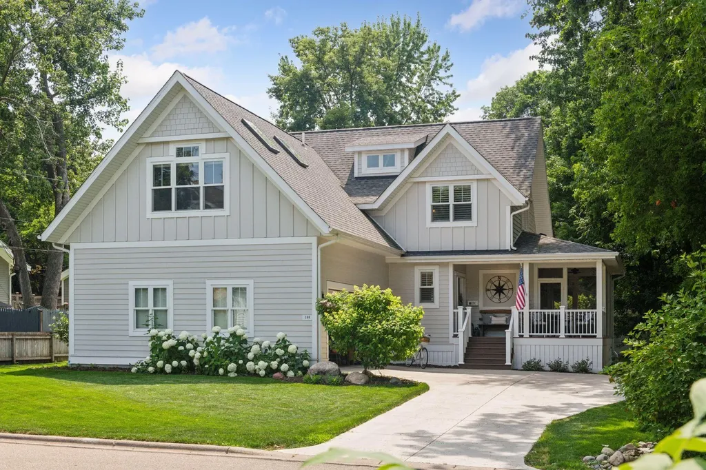180 Bell Street Excelsior MN 55331
