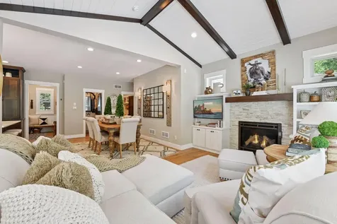 180 Bell Street Excelsior MN 55331