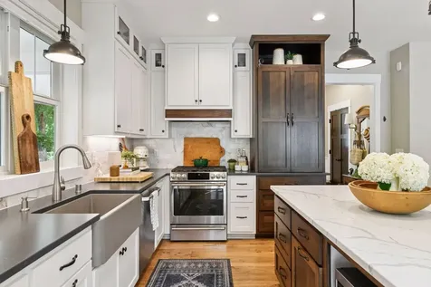 180 Bell Street Excelsior MN 55331