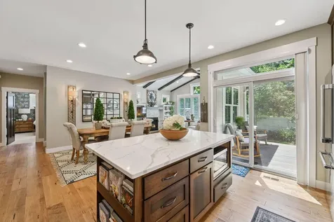 180 Bell Street Excelsior MN 55331