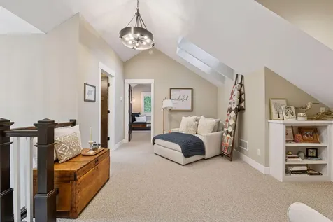 180 Bell Street Excelsior MN 55331